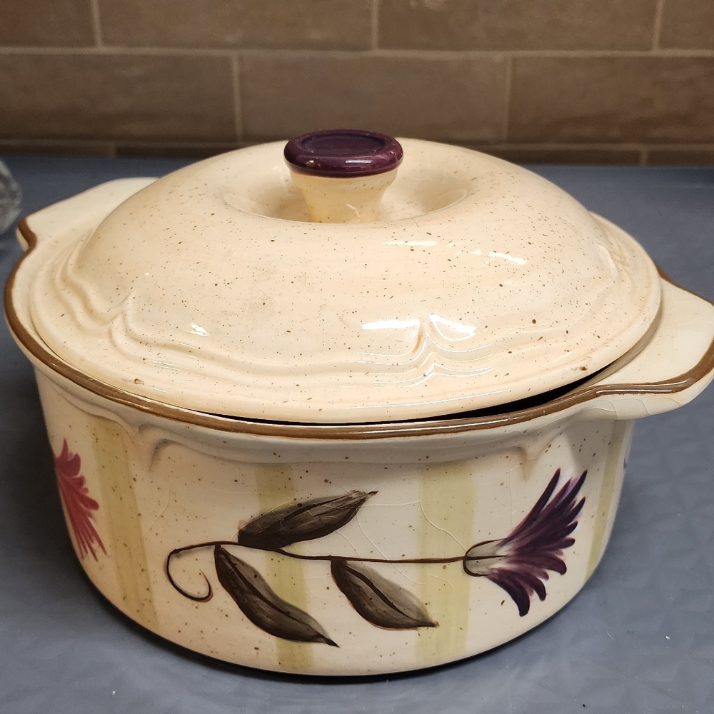 Vintage 222 fifth Ibiza 9" Dutch Oven Baking Dish BEAUTIFUL Floral Design